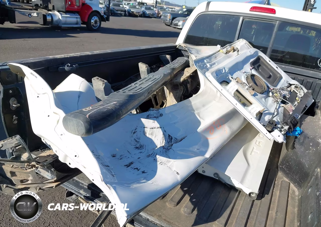 2020 Toyota Tacoma Sr VIN:3TYRX5GN6LT000673 - 12
