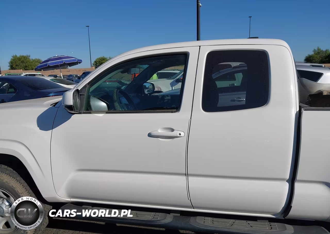 2020 Toyota Tacoma Sr VIN:3TYRX5GN6LT000673 - 15