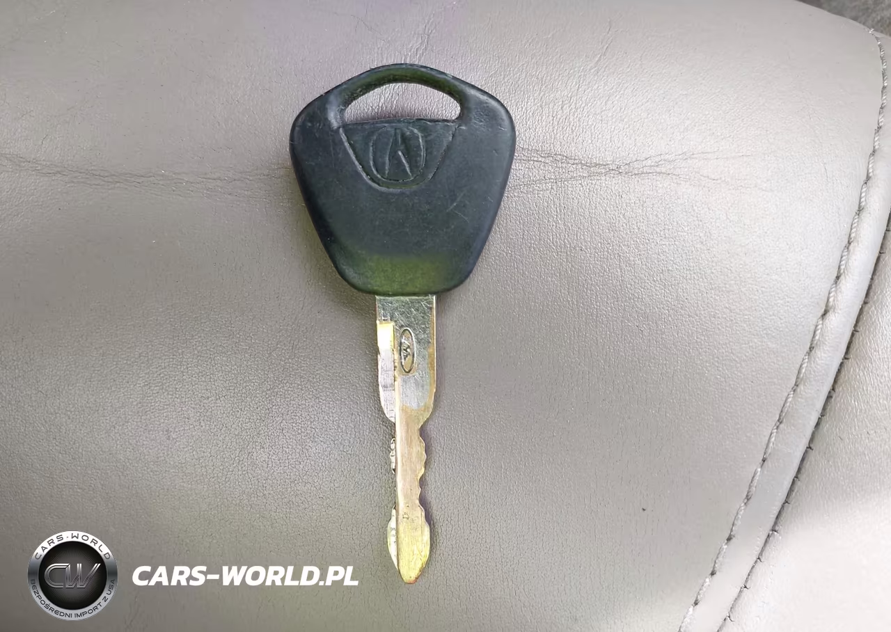 1995 Acura Legend L VIN:JH4KA7663SC001640 - 11