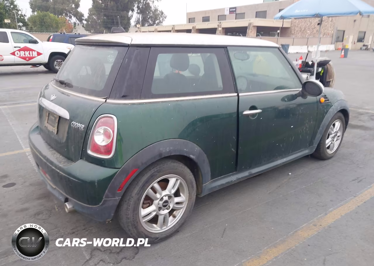 2013 Mini Hardtop Cooper VIN:WMWSU3C55DT684633 - 4