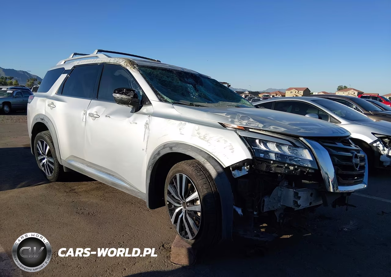2023 Nissan Pathfinder Platinum 4Wd