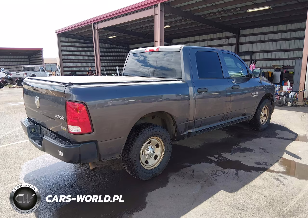 2018 Ram 1500 Tradesman 4X4 5'7 Box VIN:1C6RR7KG9JS286525 - 4