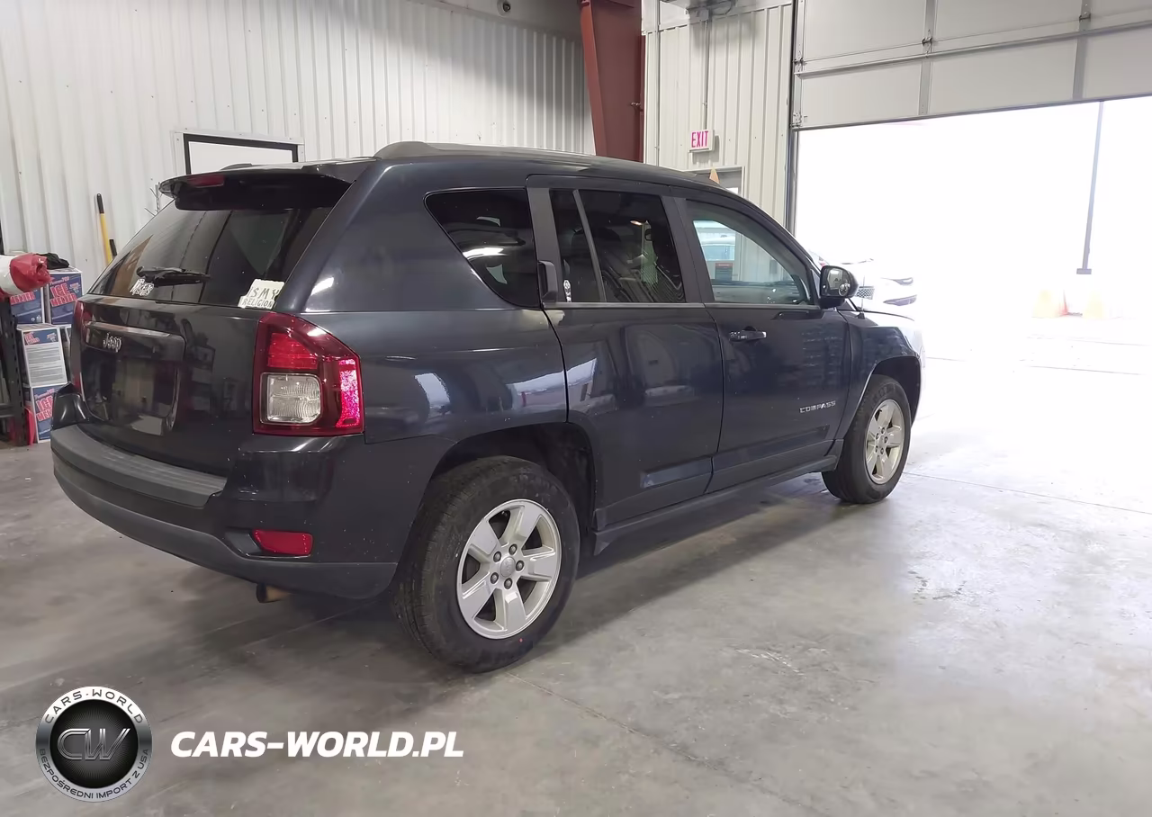 2014 Jeep Compass Sport VIN:1C4NJCBA5ED775307 - 4