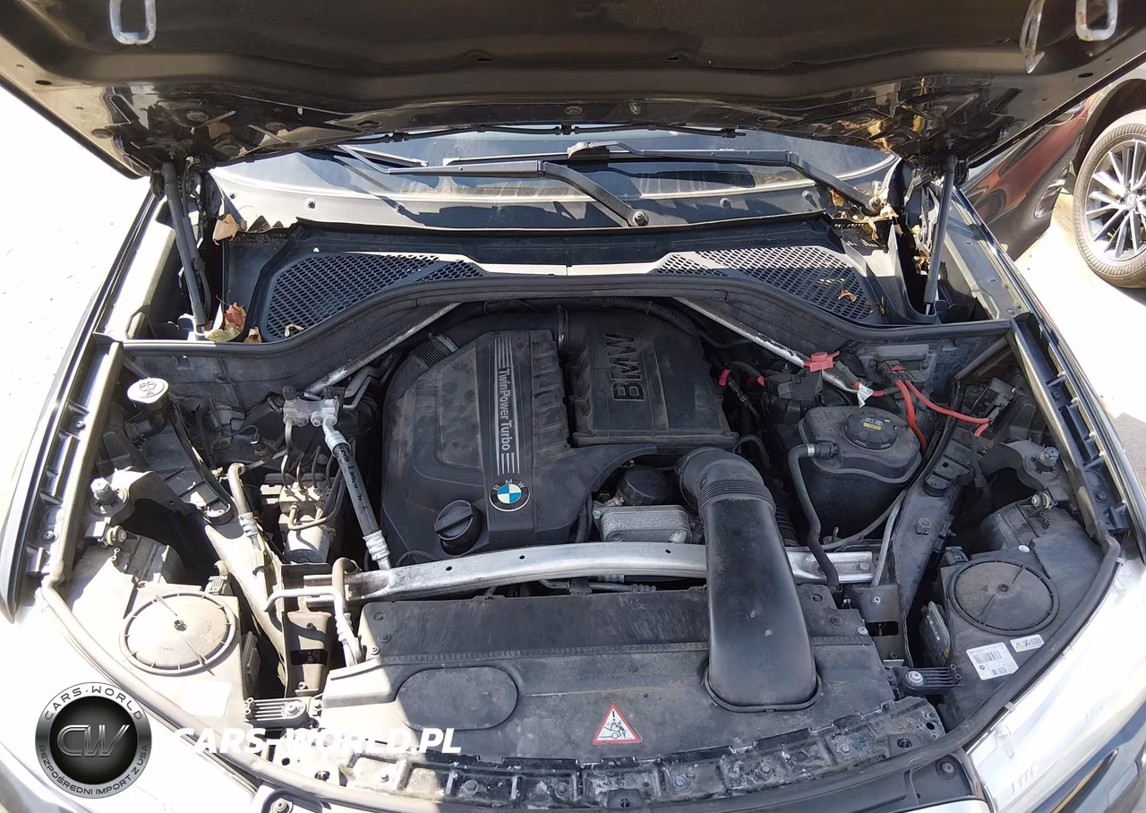 2015 BMW X5 xDrive35I VIN:5UXKR0C59F0P04727 - 10