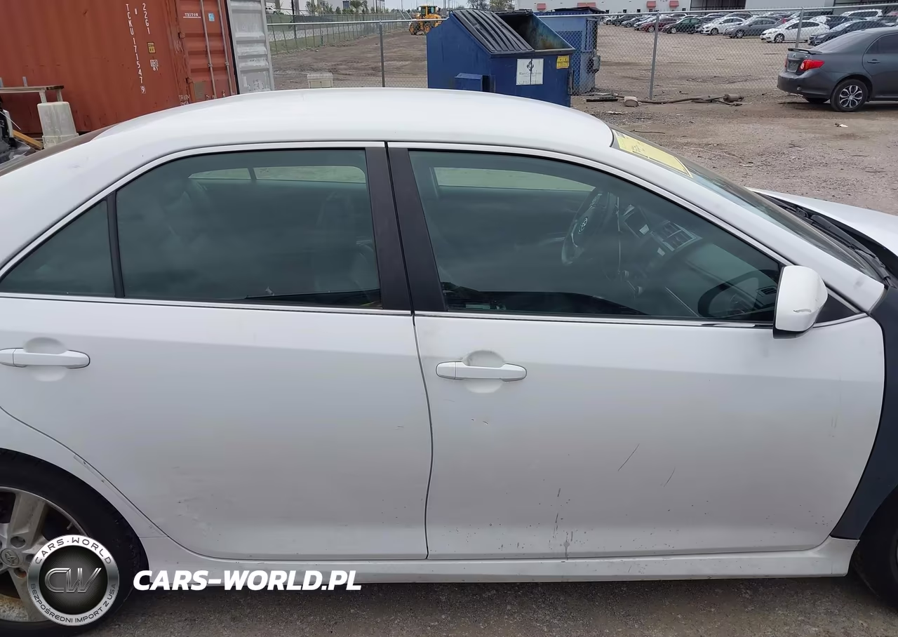 2014 Toyota Camry Se VIN:4T1BF1FK5EU785259 - 13