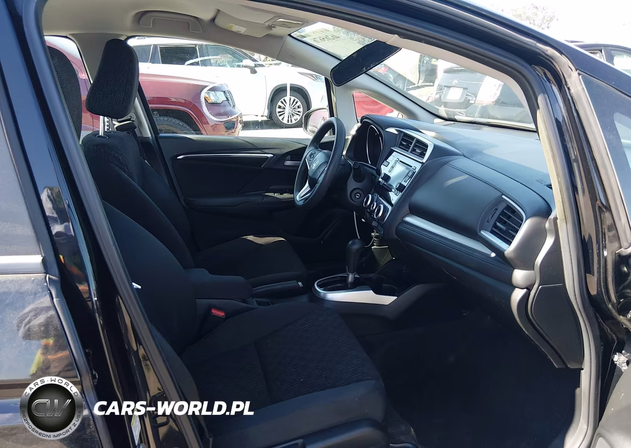 2015 Honda Fit Lx VIN:3HGGK5H58FM717677 - 5