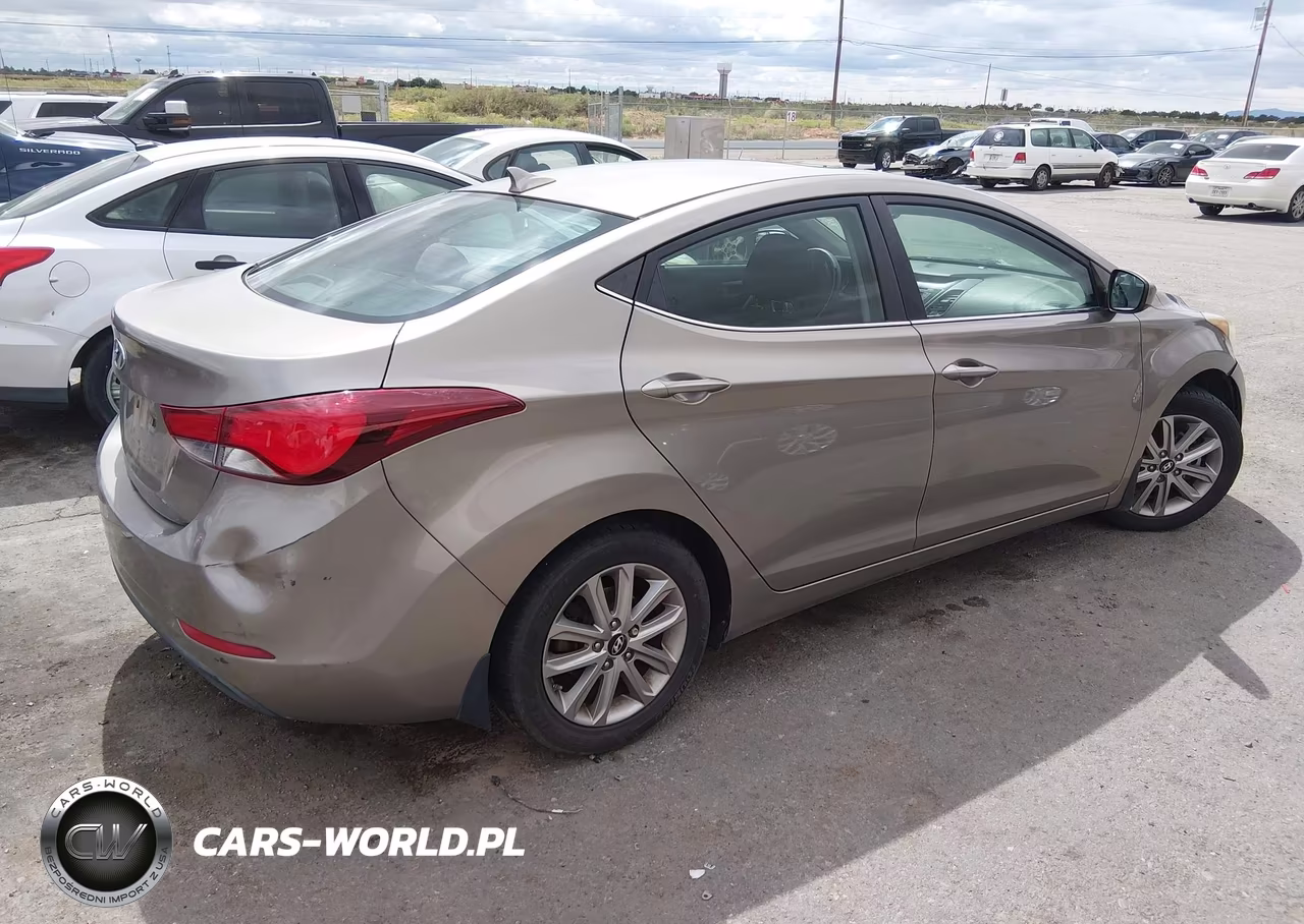 2015 Hyundai Elantra Se VIN:5NPDH4AEXFH610706 - 4