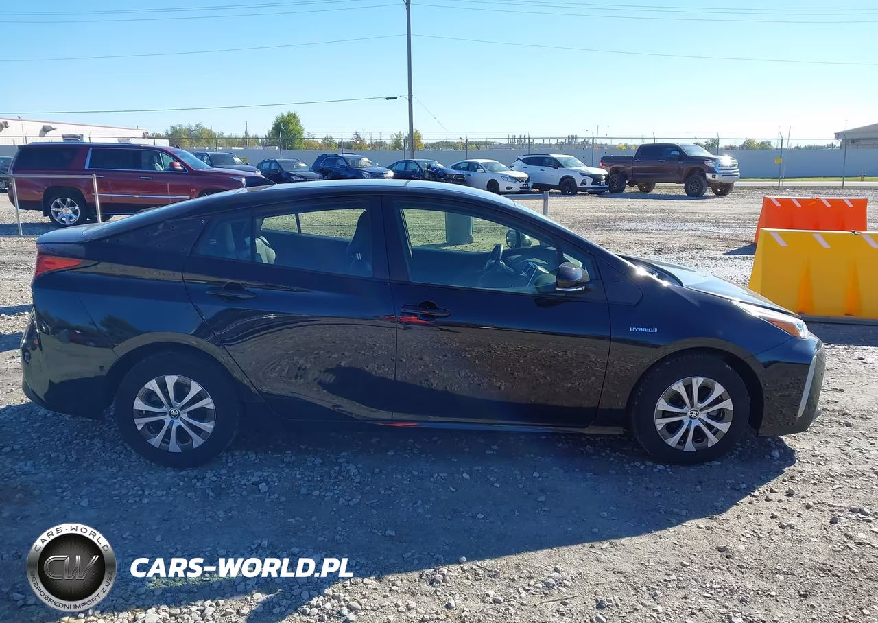 2022 Toyota Prius Xle Awd-E VIN:JTDL9MFU3N3041541 - 14