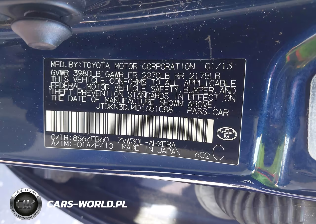 2013 Toyota Prius Two VIN:JTDKN3DU4D1651088 - 9