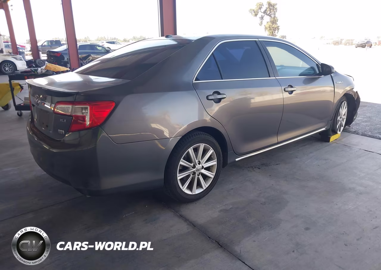 2014 Toyota Camry Hybrid Xle VIN:4T1BD1FKXEU105992 - 4