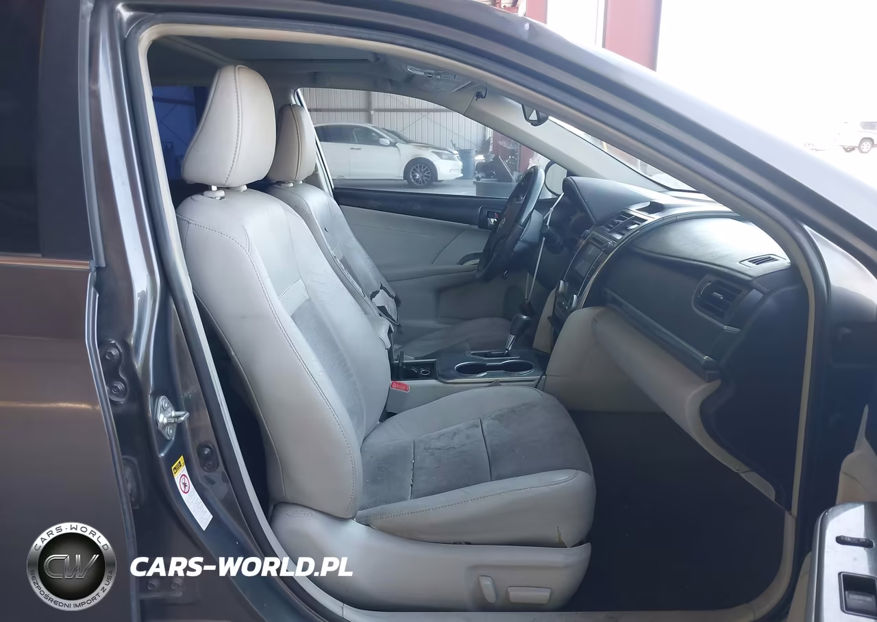 2014 Toyota Camry Hybrid Xle VIN:4T1BD1FKXEU105992 - 5