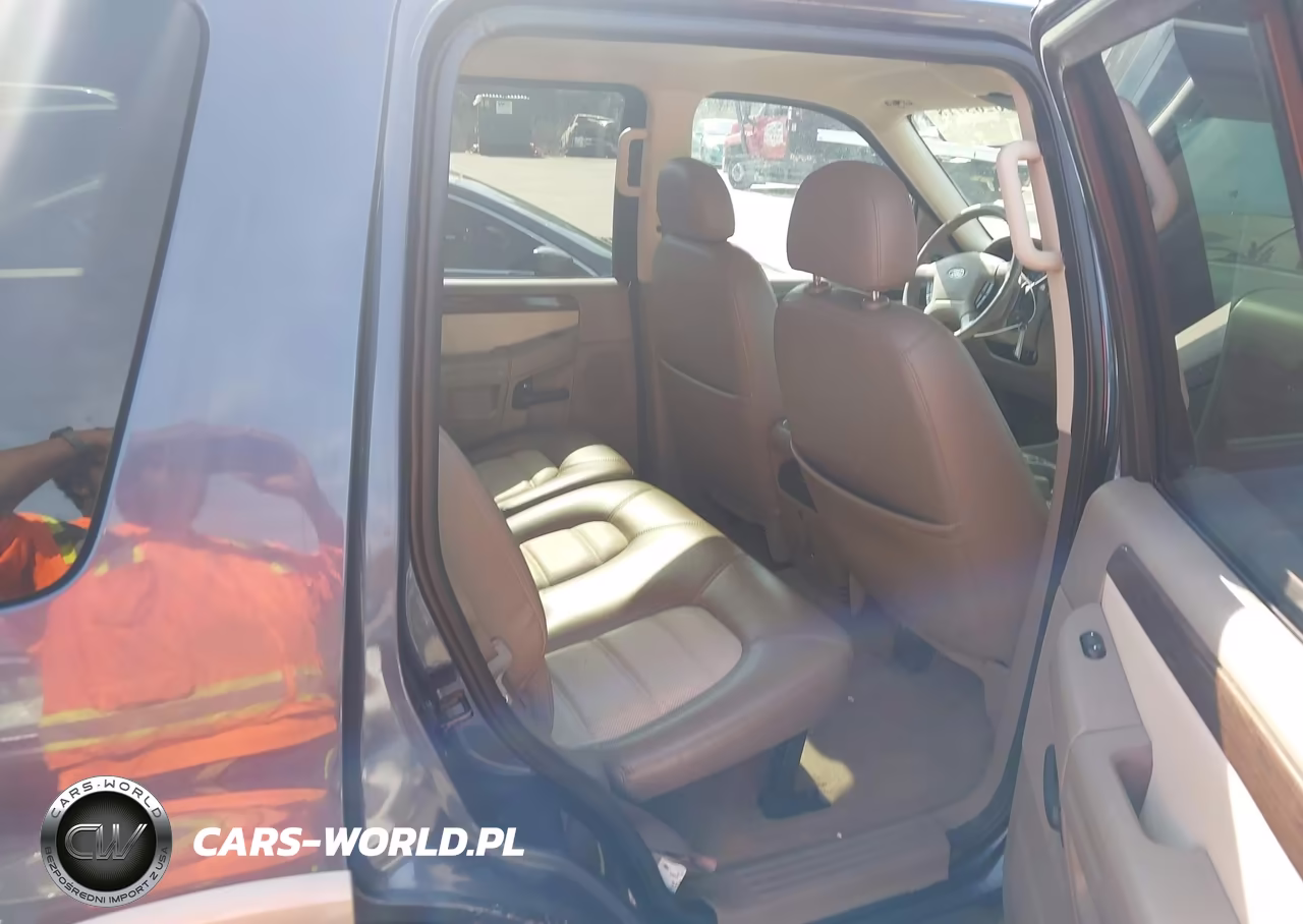 2005 Ford Explorer Eddie Bauer VIN:1FMZU74W25ZA22681 - 8