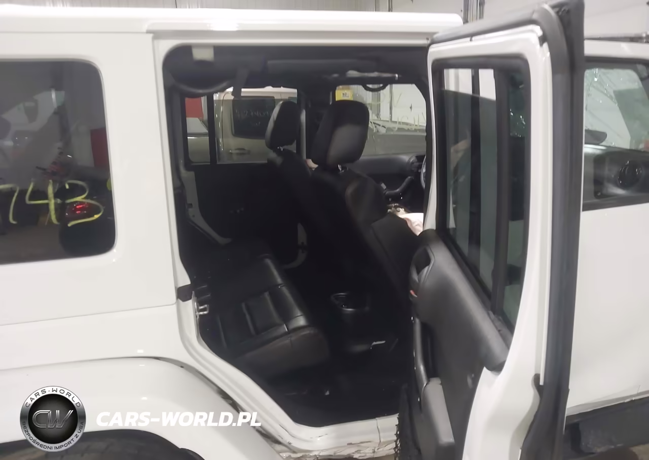 2012 Jeep Wrangler Unlimited Sahara VIN:1C4HJWEG4CL269677 - 8
