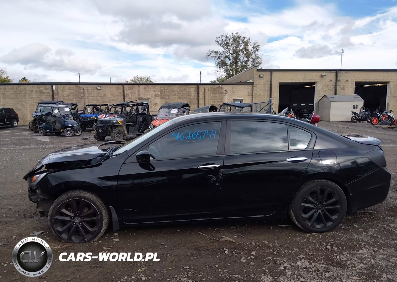 2015 Honda Accord Sport VIN:1HGCR2F51FA238980 - 15