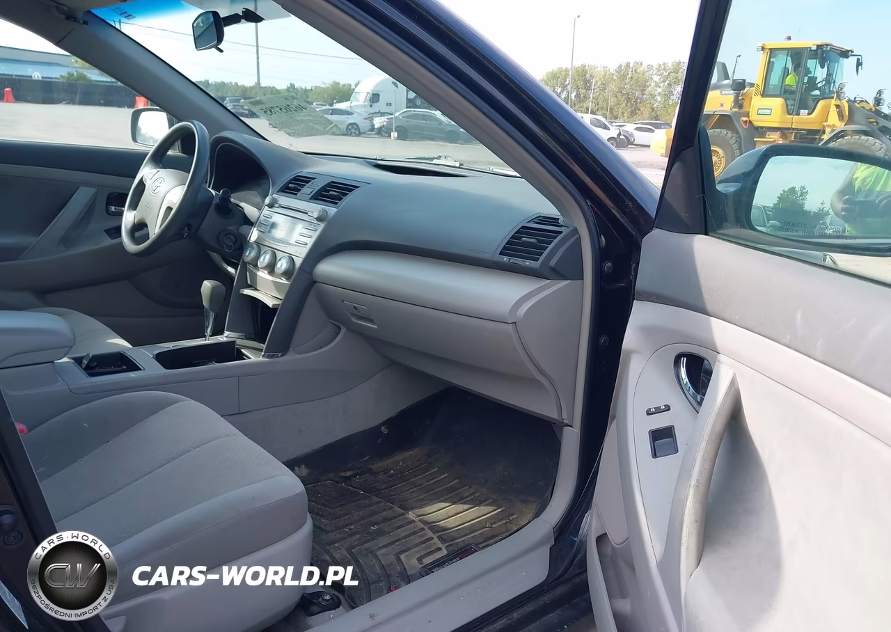 2008 Toyota Camry Le VIN:4T1BE46K18U209287 - 5
