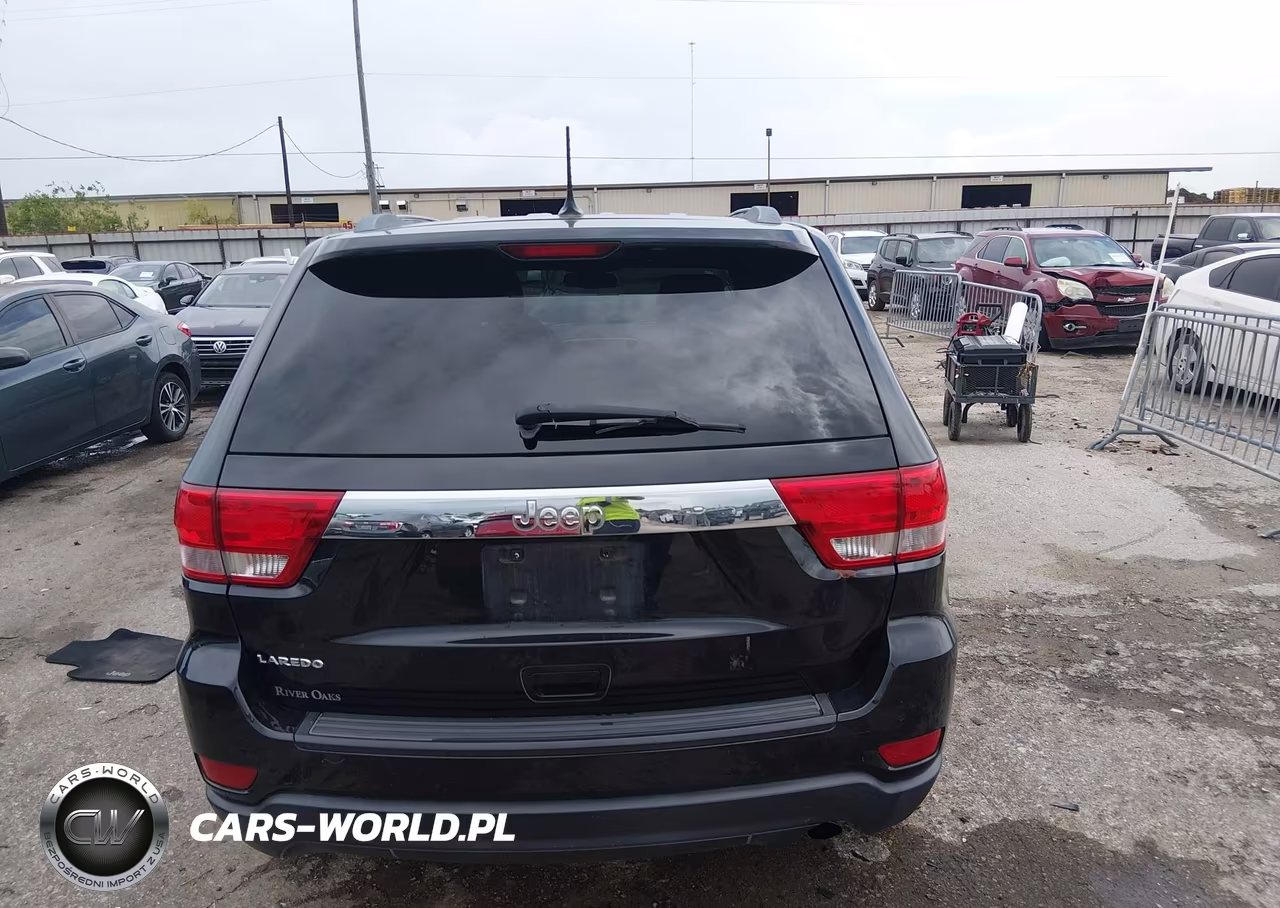 2013 Jeep Grand Cherokee Laredo VIN:1C4RJEAG0DC528705 - 16