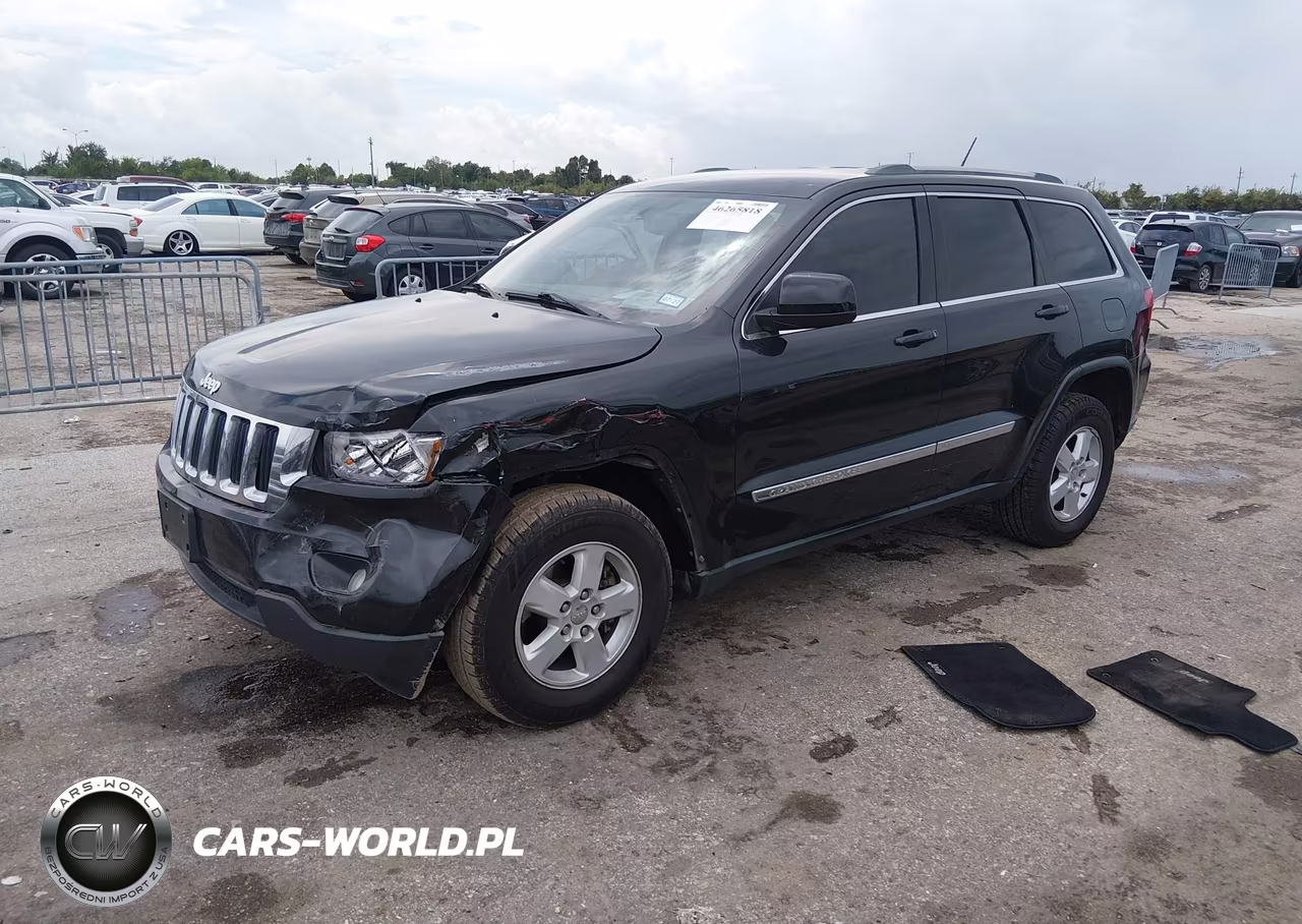 2013 Jeep Grand Cherokee Laredo VIN:1C4RJEAG0DC528705 - 2