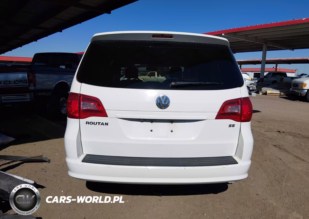 2010 Volkswagen Routan Se VIN:2V4RW3D1XAR407735 - 16