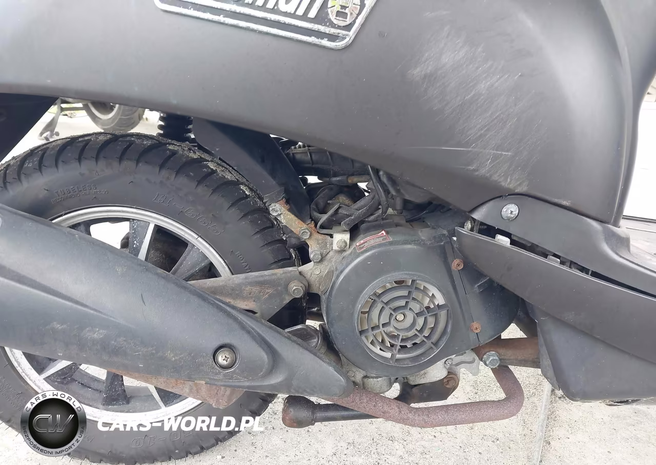 2019 Zhejiang Scooter VIN:LB2G9TAA1K1004451 - 8