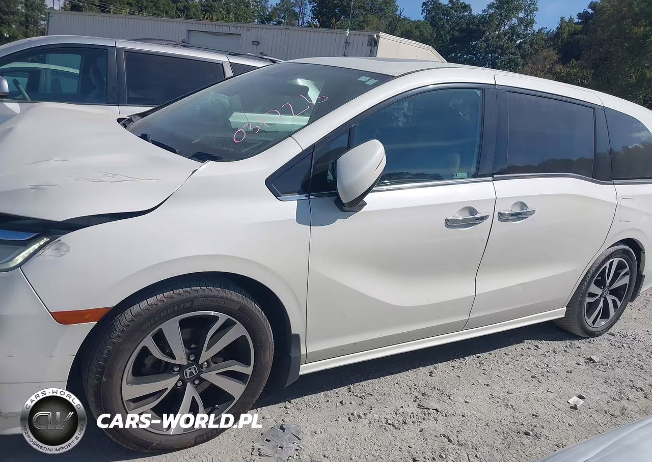 2019 Honda Odyssey Elite VIN:5FNRL6H90KB031726 - 14