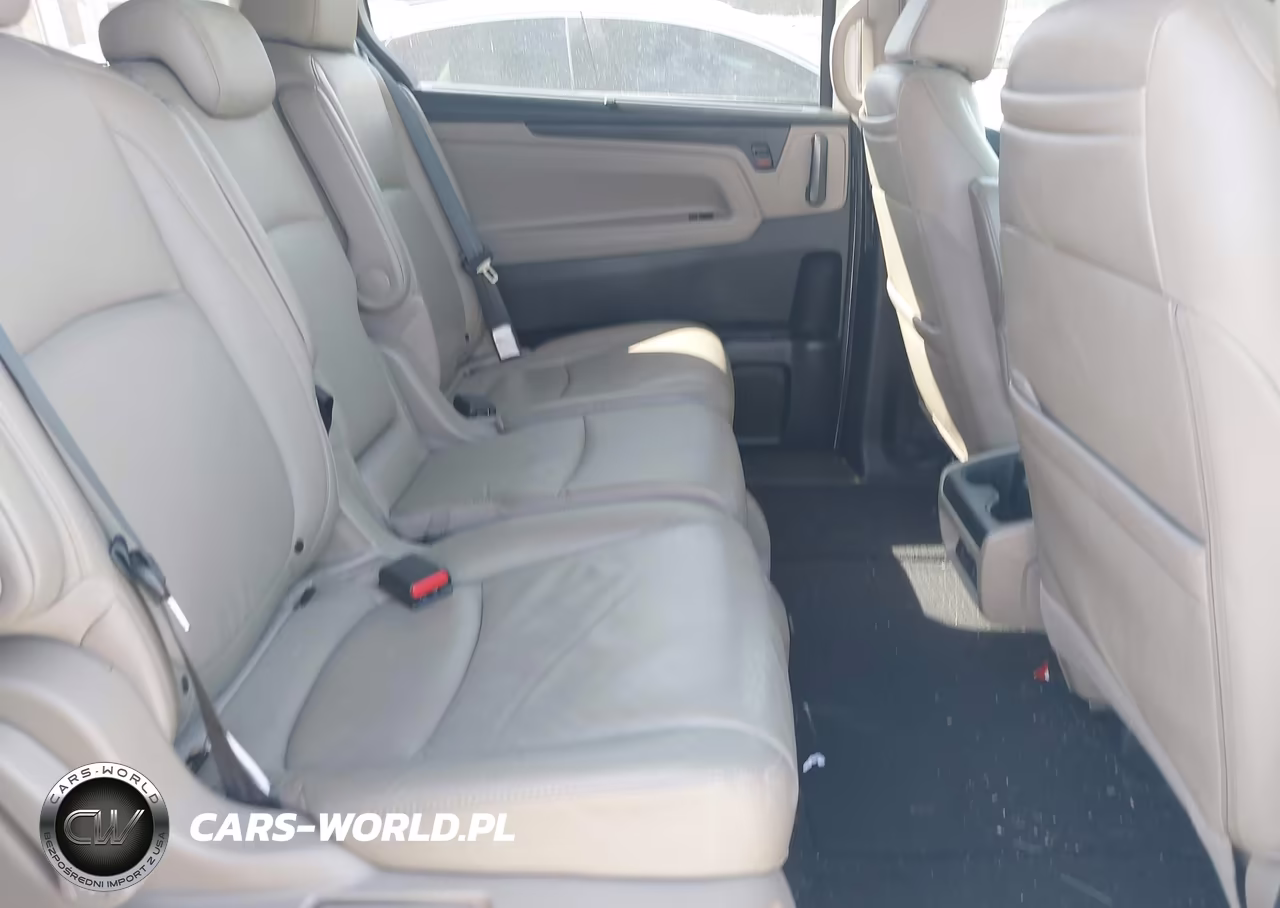 2019 Honda Odyssey Elite VIN:5FNRL6H90KB031726 - 8