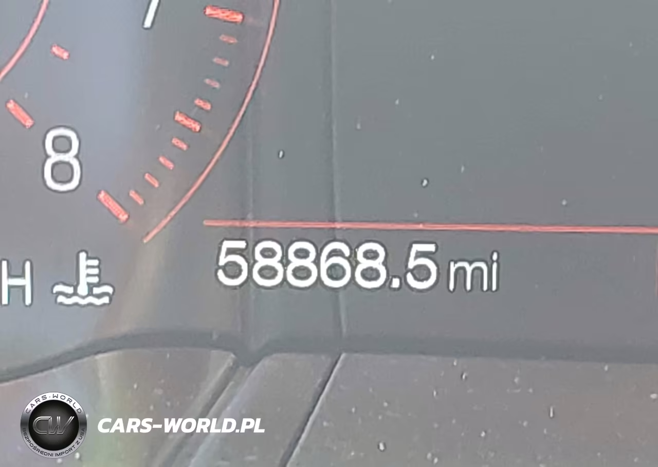2019 Ford Mustang Ecoboost Premium VIN:1FATP8UH6K5178675 - 15