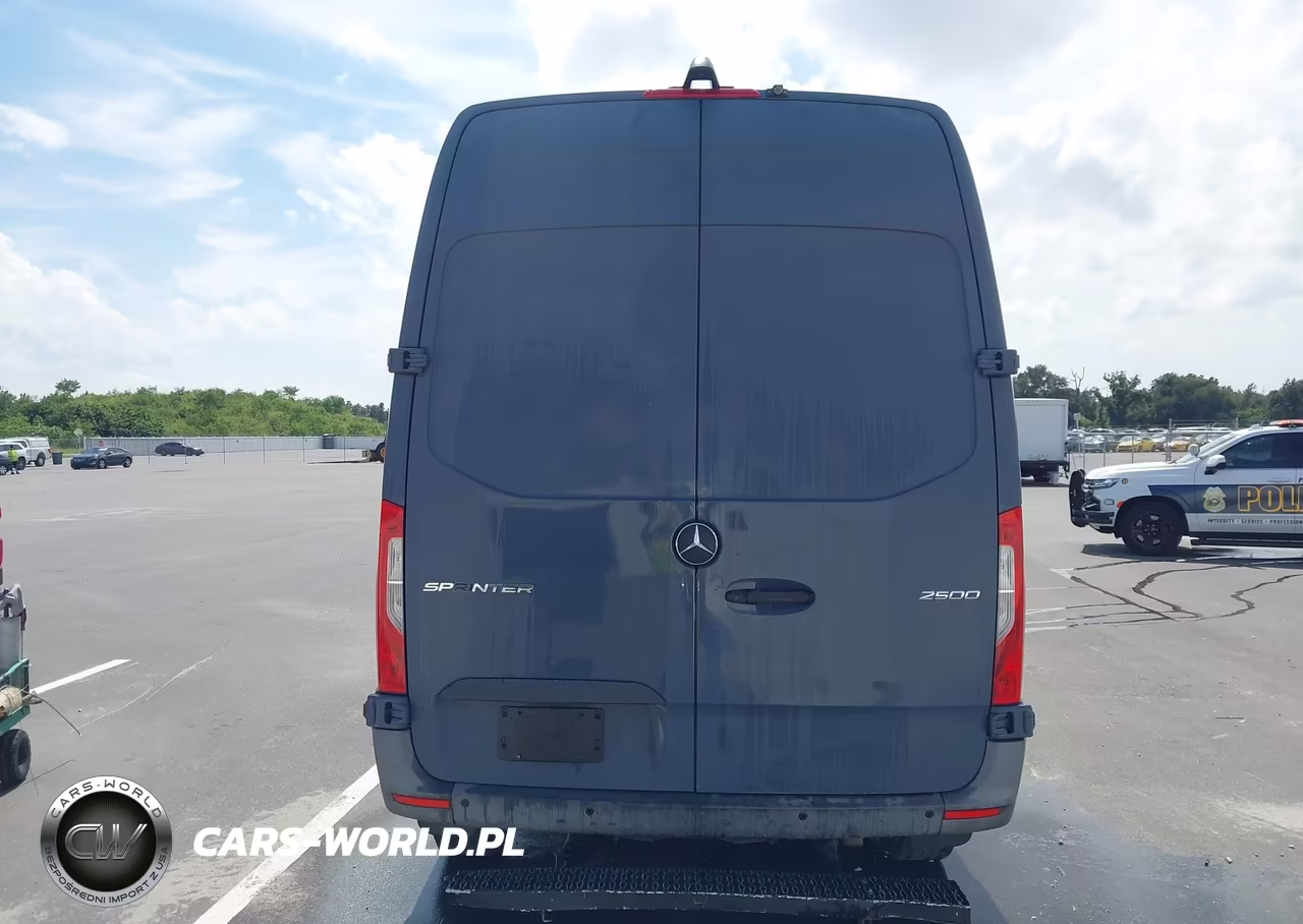 2019 Mercedes-Benz Sprinter 2500 Standard Roof V6 VIN:WD4PF0CDXKP053297 - 16