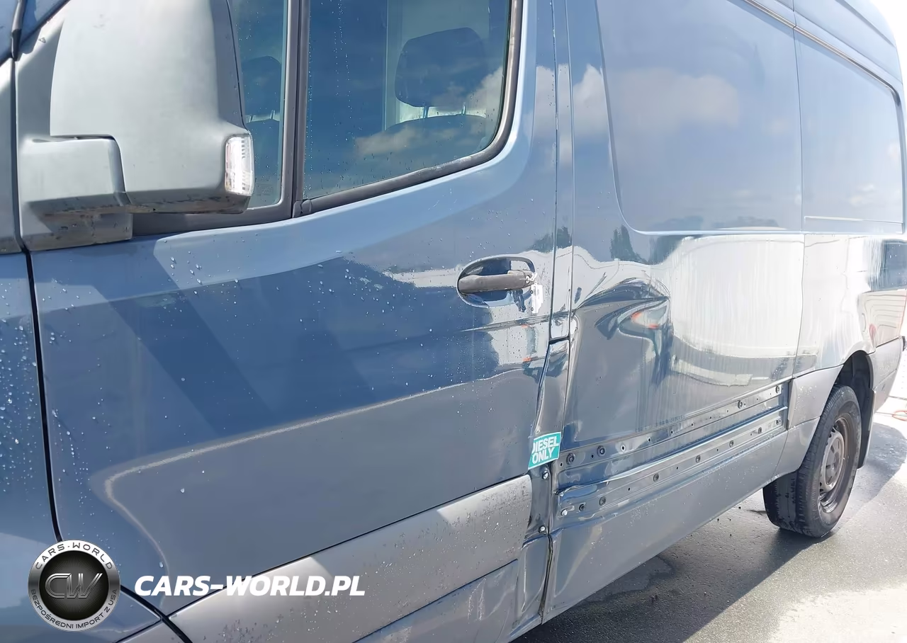 2019 Mercedes-Benz Sprinter 2500 Standard Roof V6 VIN:WD4PF0CDXKP053297 - 18