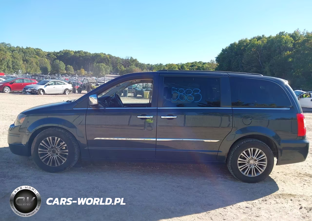 2014 Chrysler Town & Country Touring-L VIN:2C4RC1CGXER408578 - 14