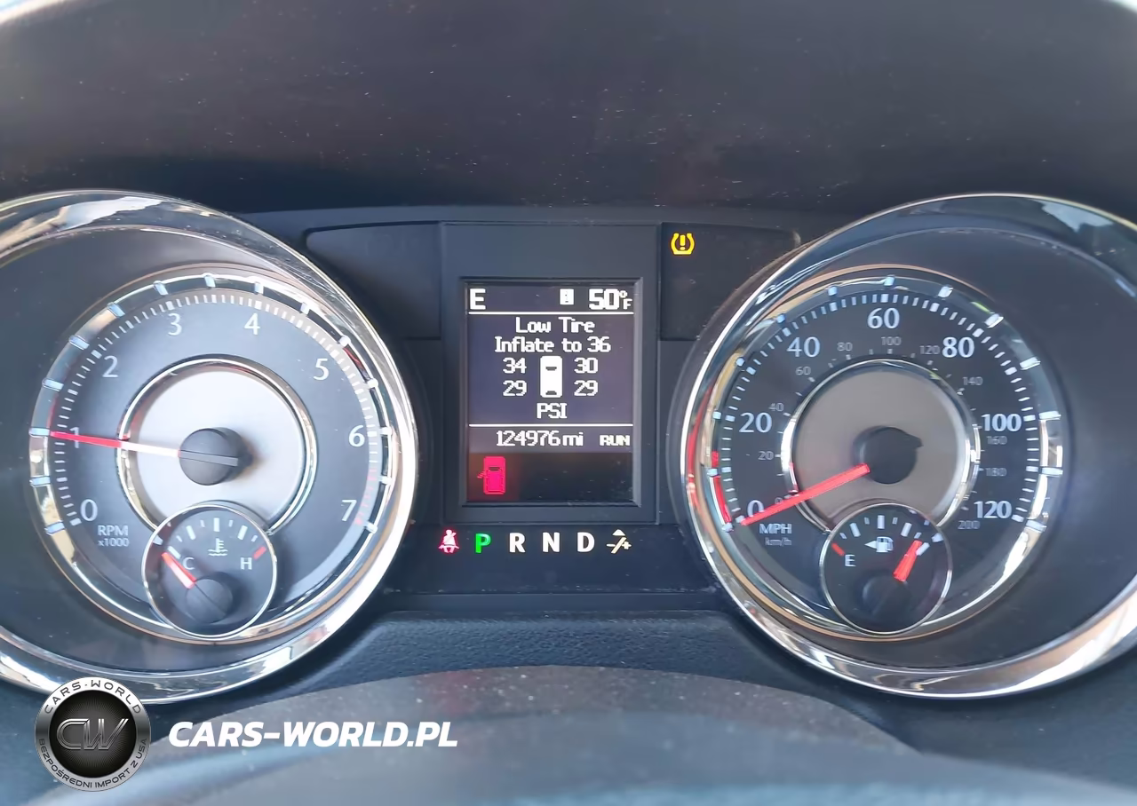 2014 Chrysler Town & Country Touring-L VIN:2C4RC1CGXER408578 - 7