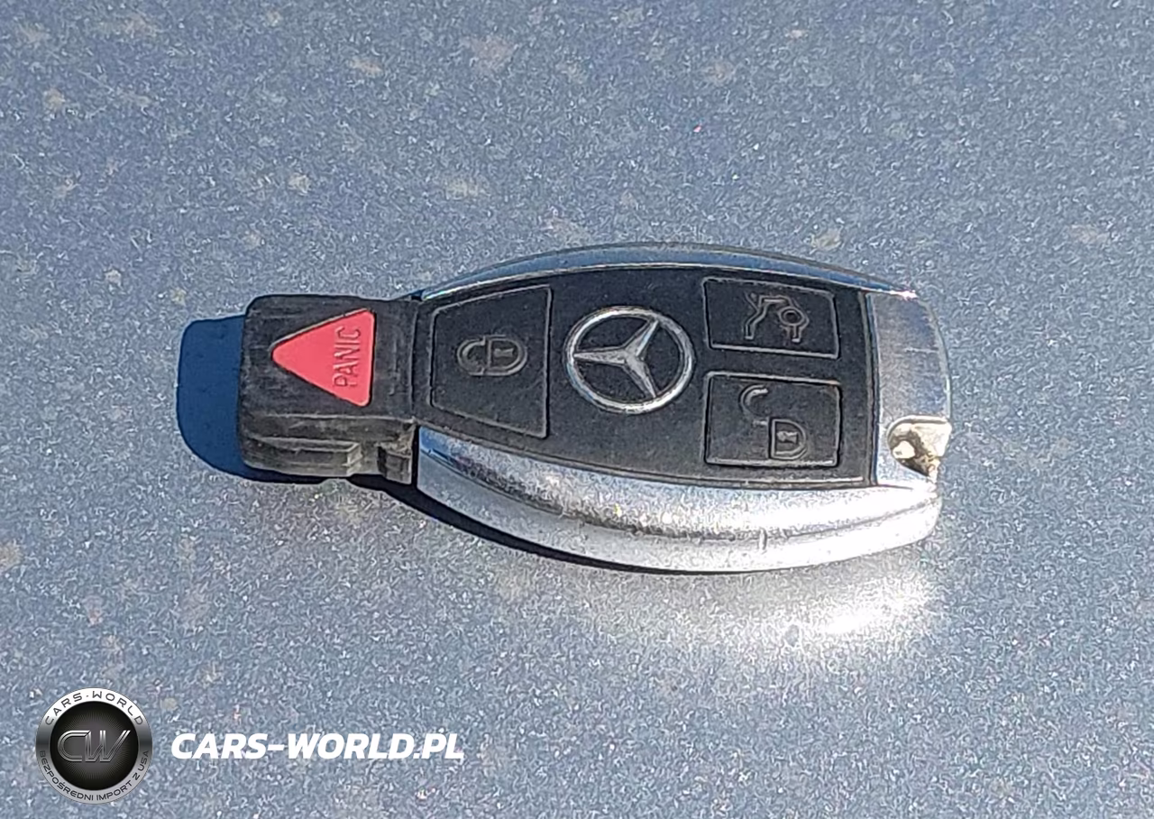 2011 Mercedes-Benz C 300 Sport 4Matic VIN:WDDGF8BB9BR184546 - 11