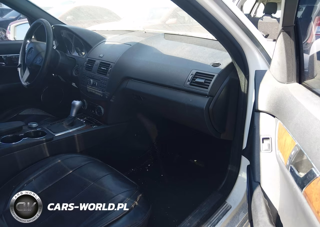 2011 Mercedes-Benz C 300 Sport 4Matic VIN:WDDGF8BB9BR184546 - 5
