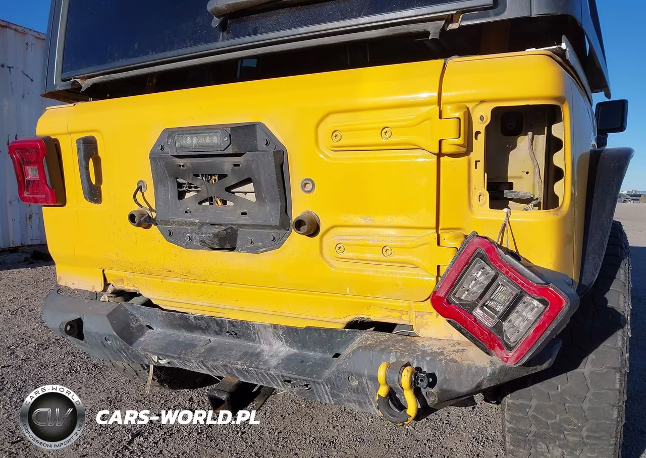 2020 Jeep Wrangler Unlimited Willys 4X4 VIN:1C4HJXDG9LW313047 - 6