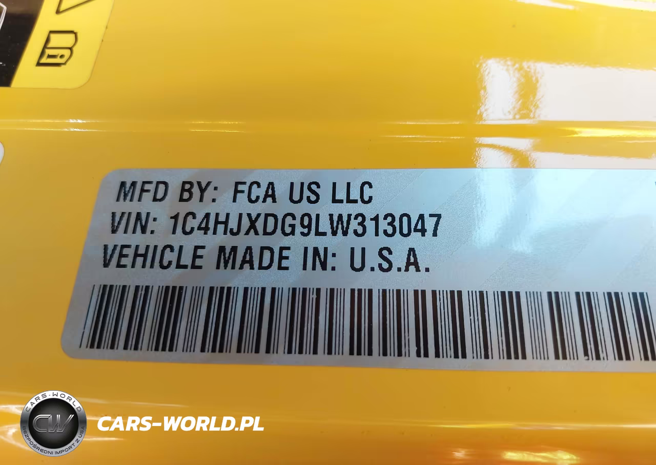 2020 Jeep Wrangler Unlimited Willys 4X4 VIN:1C4HJXDG9LW313047 - 9