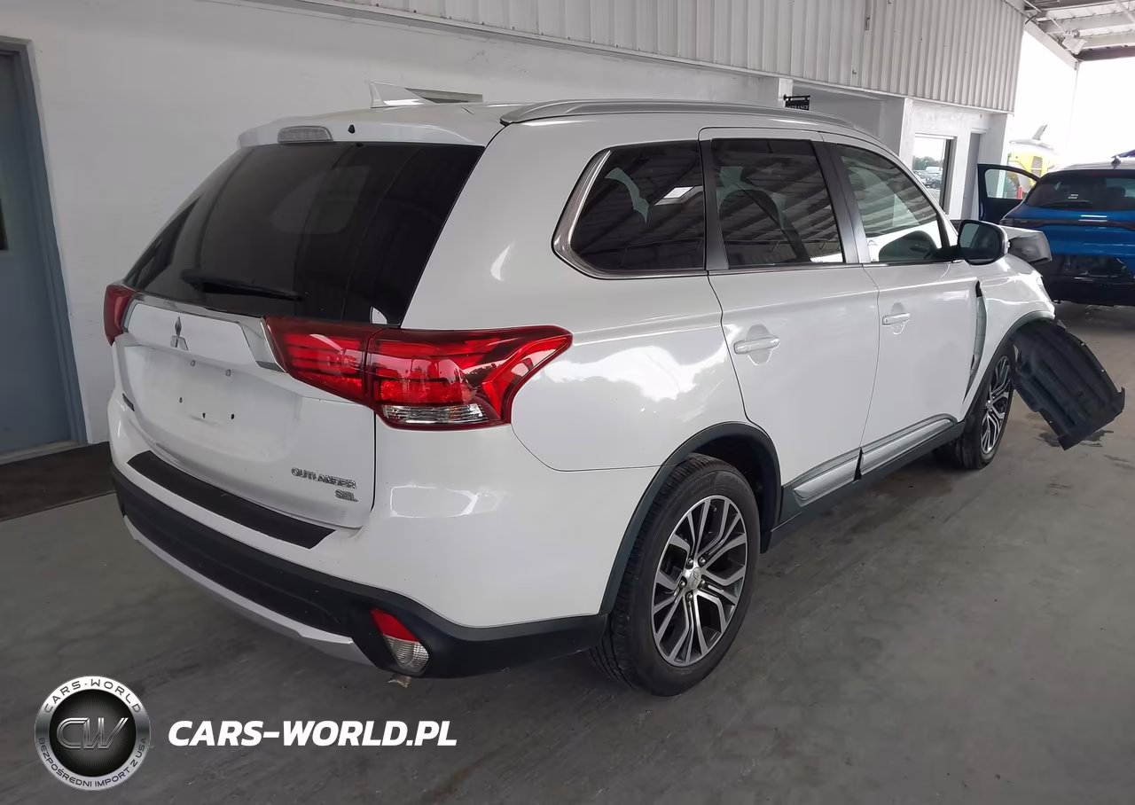 2017 Mitsubishi Outlander Sel VIN:JA4AD3A31HZ005986 - 4