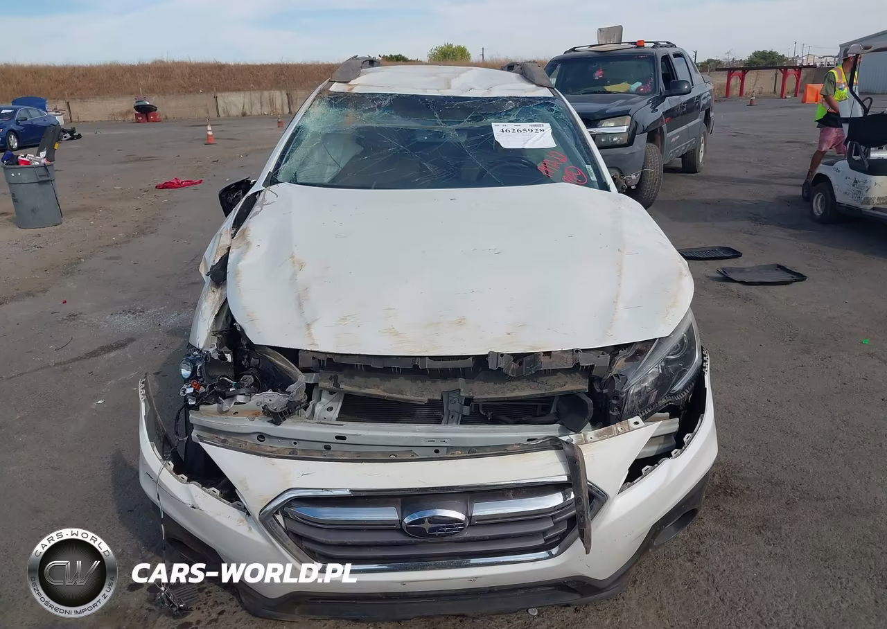 2018 Subaru Outback 2.5I Premium VIN:4S4BSACC4J3220543 - 12
