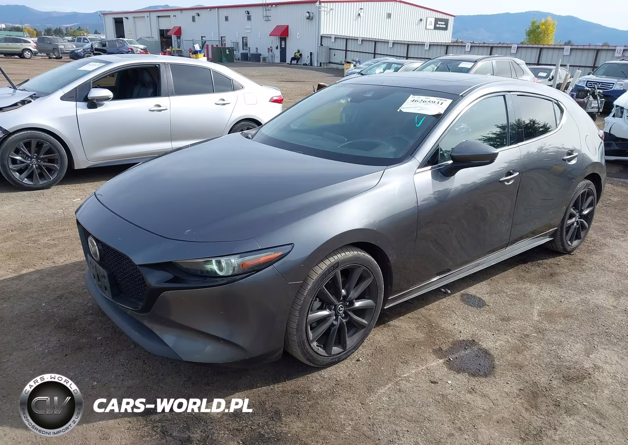 2020 Mazda Mazda3 Premium Package VIN:JM1BPBNM0L1156906 - 2