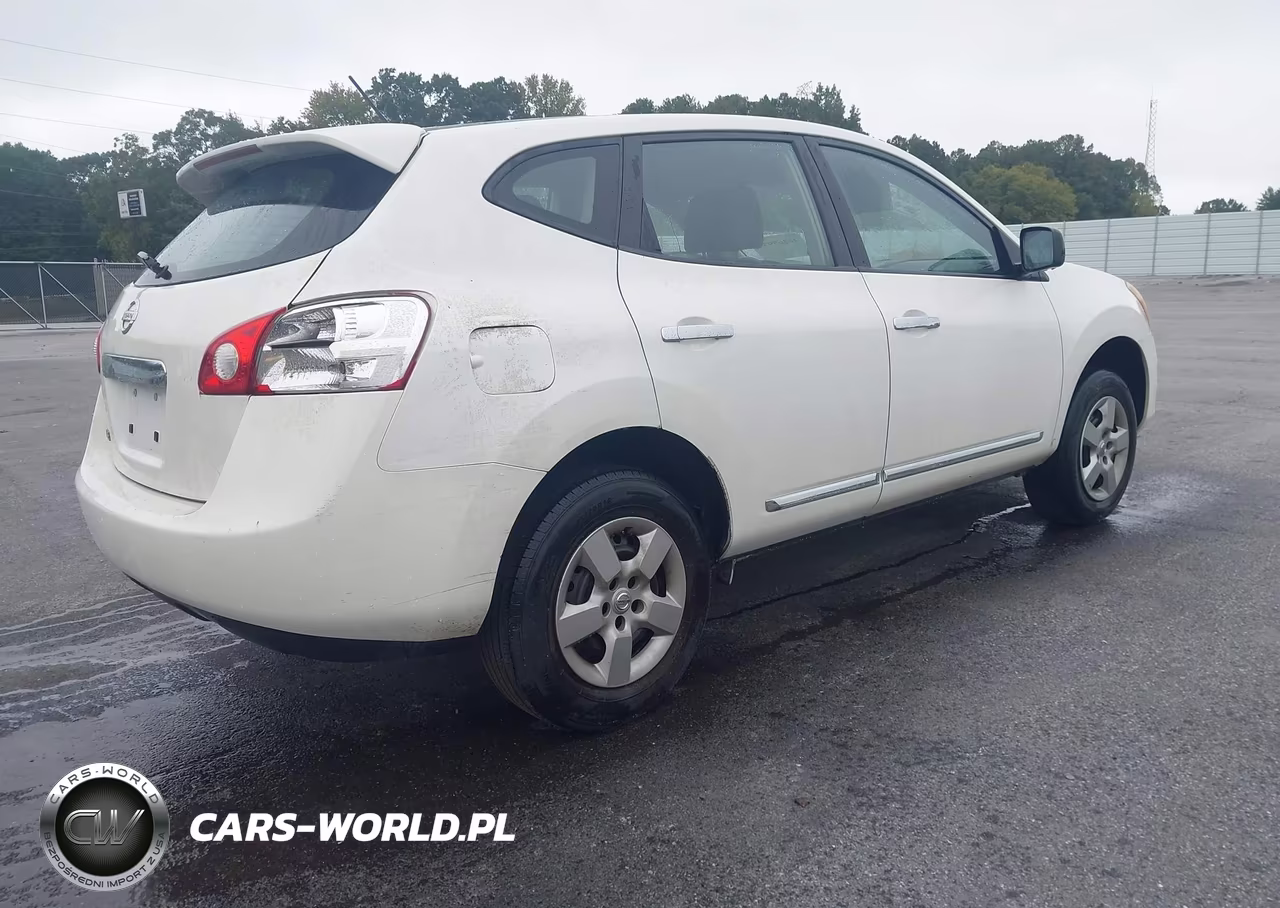 2012 Nissan Rogue S VIN:JN8AS5MV6CW388908 - 4