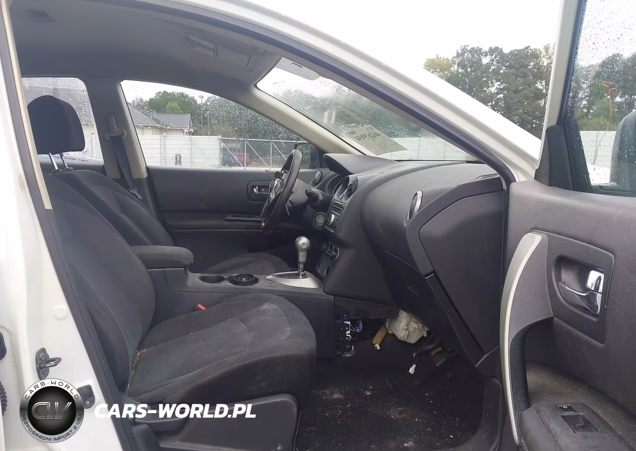 2012 Nissan Rogue S VIN:JN8AS5MV6CW388908 - 5