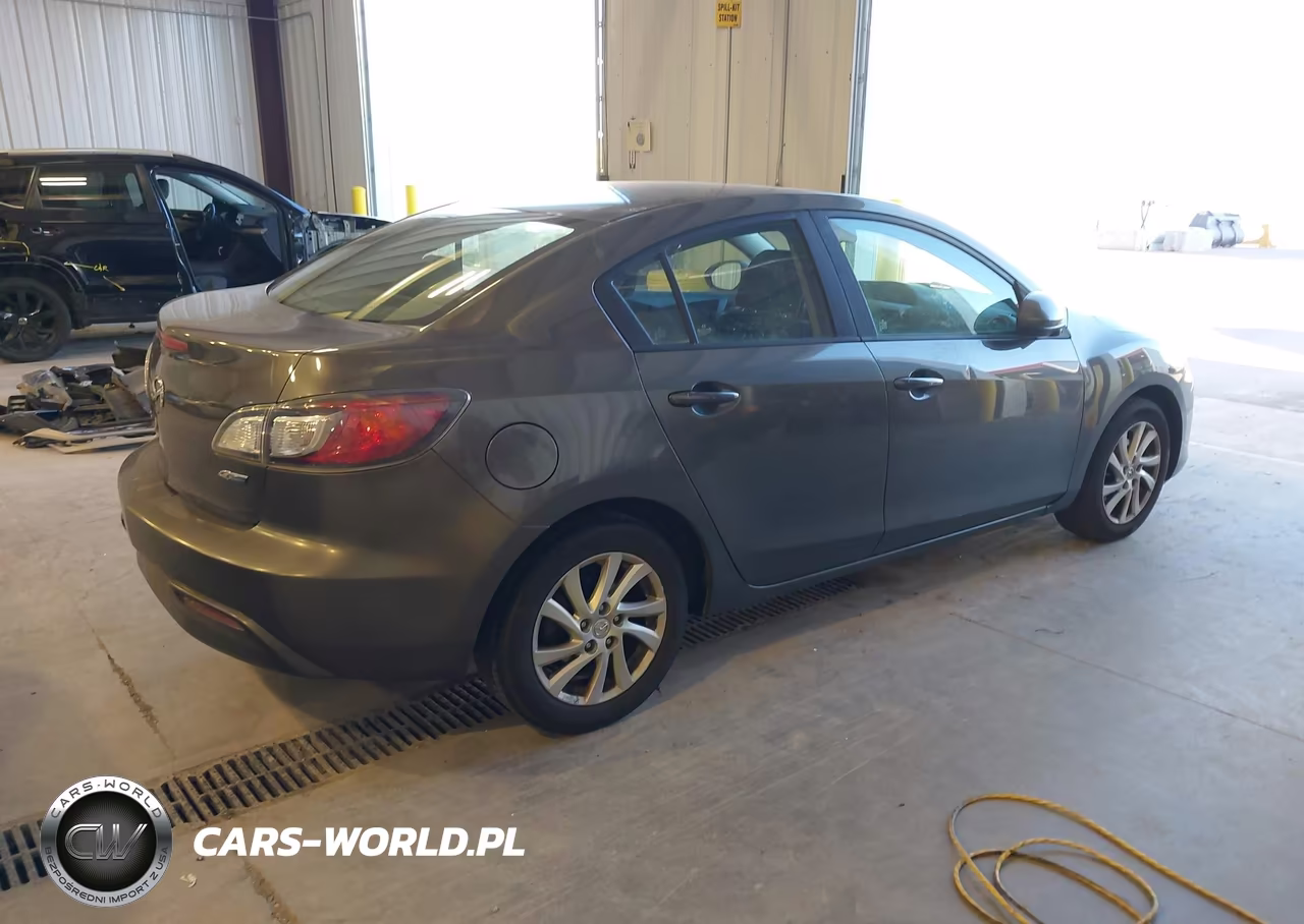 2012 Mazda Mazda3 I Touring VIN:JM1BL1V88C1554373 - 4
