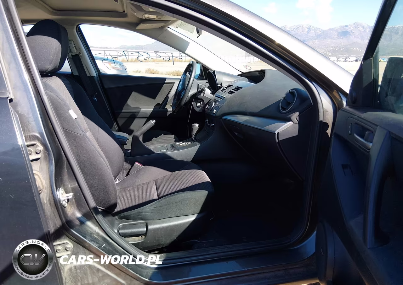 2012 Mazda Mazda3 I Touring VIN:JM1BL1V88C1554373 - 5