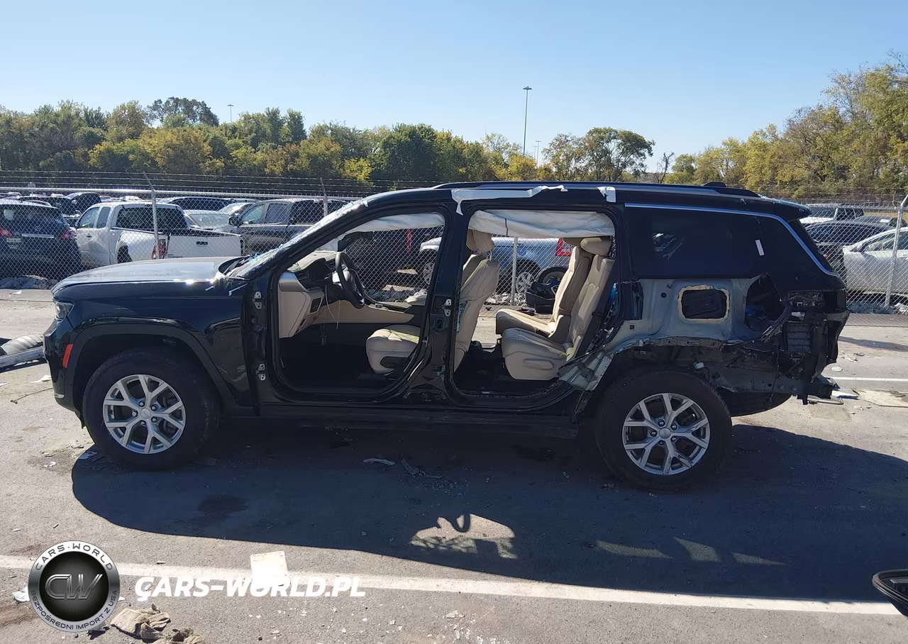 2023 Jeep Grand Cherokee L Limited VIN:1C4RJKBG5P8830981 - 14