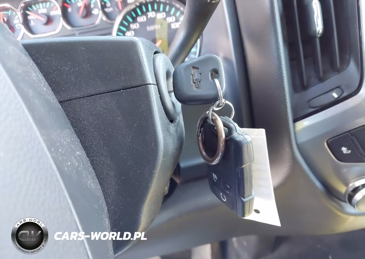 2018 Chevrolet Silverado 1500 2Lt VIN:1GCVKREC9JZ239924 - 11