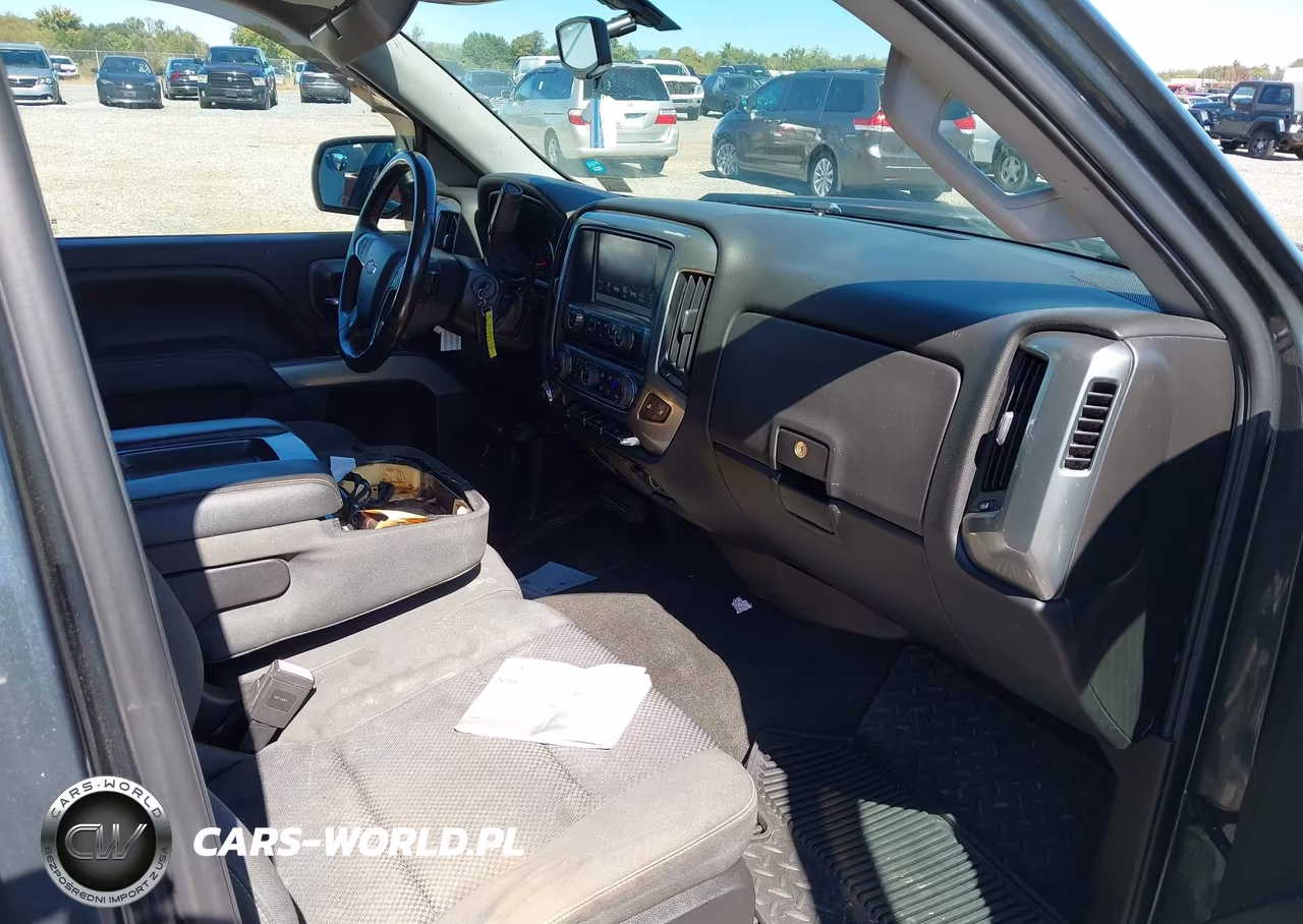 2018 Chevrolet Silverado 1500 2Lt VIN:1GCVKREC9JZ239924 - 5