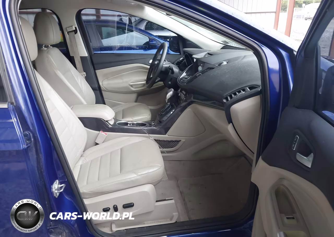 2016 Ford Escape Titanium VIN:1FMCU0J94GUA04274 - 5