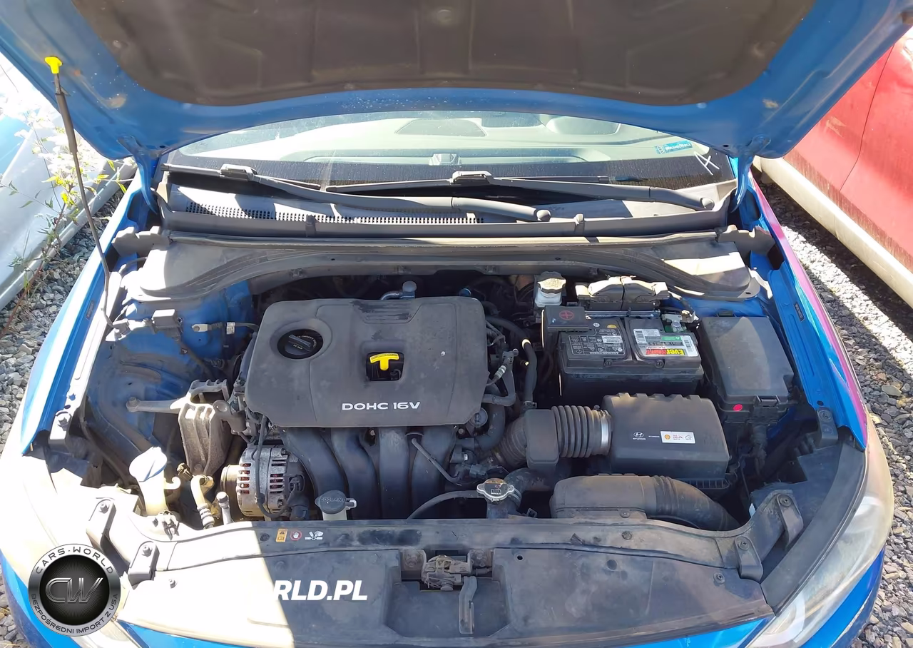 2017 Hyundai Elantra Limited VIN:5NPD84LF5HH051767 - 10