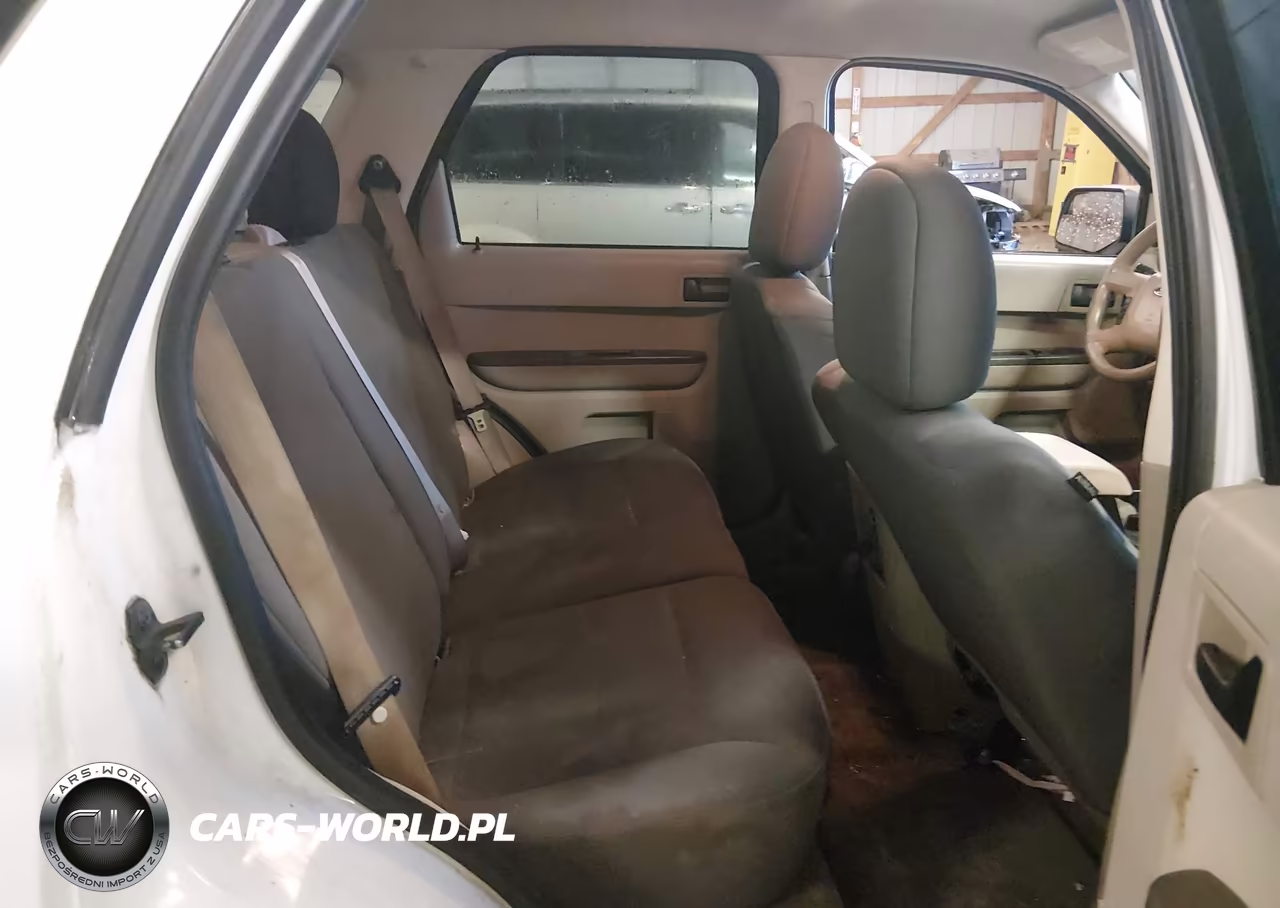 2010 Ford Escape Xls VIN:1FMCU0C7XAKB12753 - 8