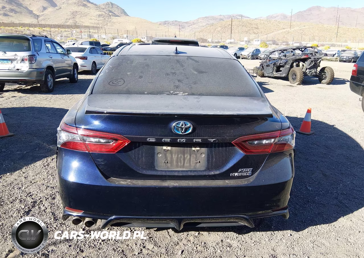 2021 Toyota Camry Xse Hybrid VIN:4T1K31AK9MU567159 - 16
