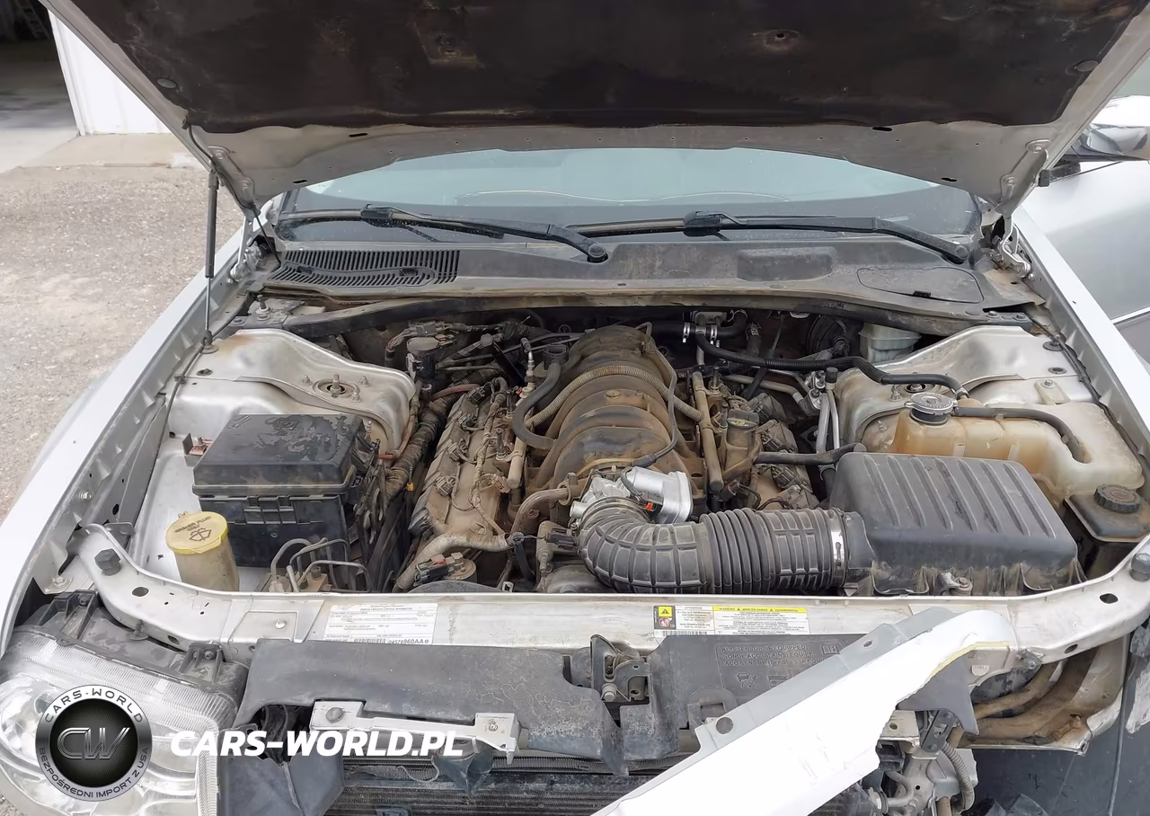 2008 Chrysler 300C Hemi VIN:2C3KA63H88H328062 - 10