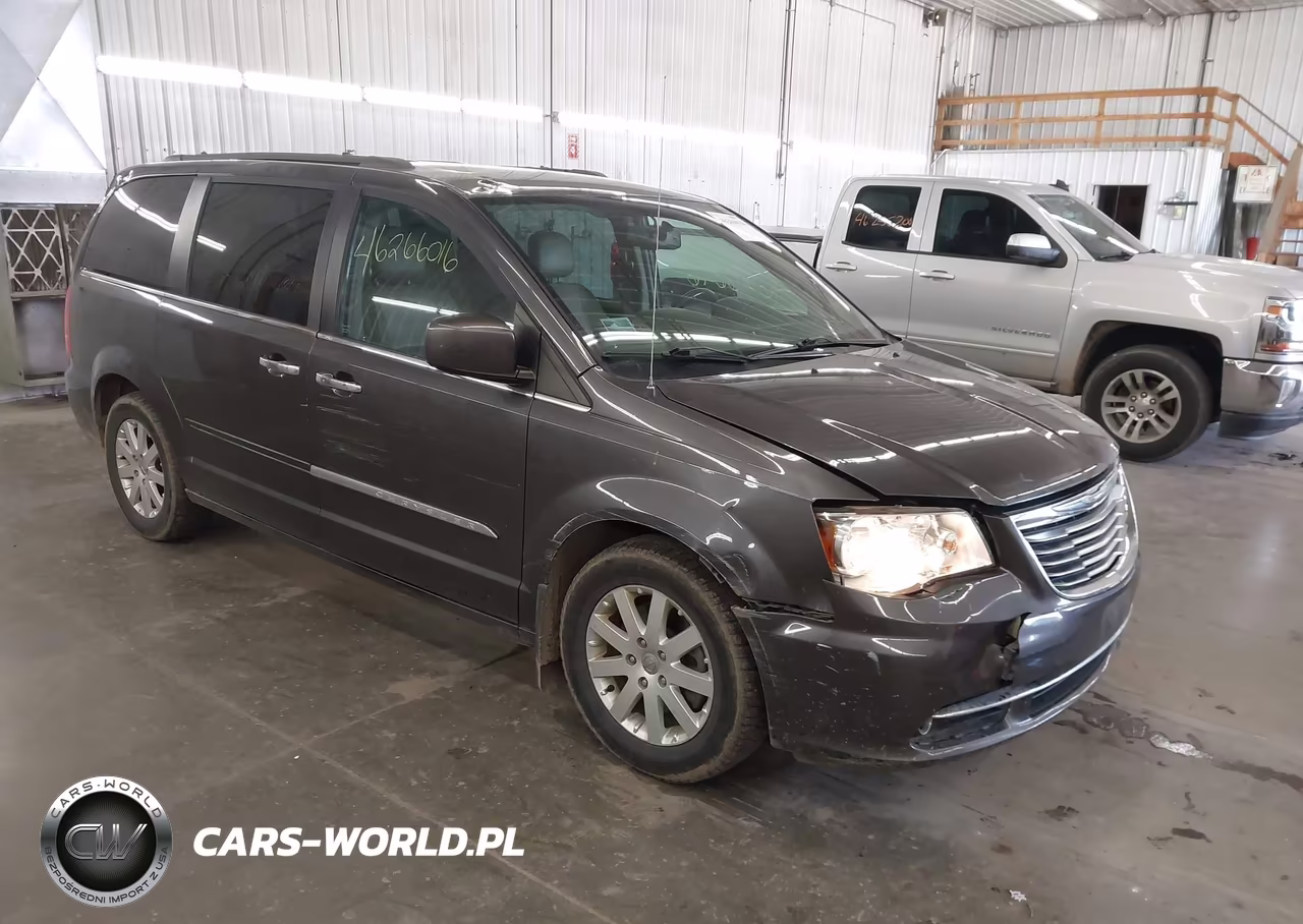 2015 Chrysler Town & Country Touring VIN:2C4RC1BG4FR532798 - 1